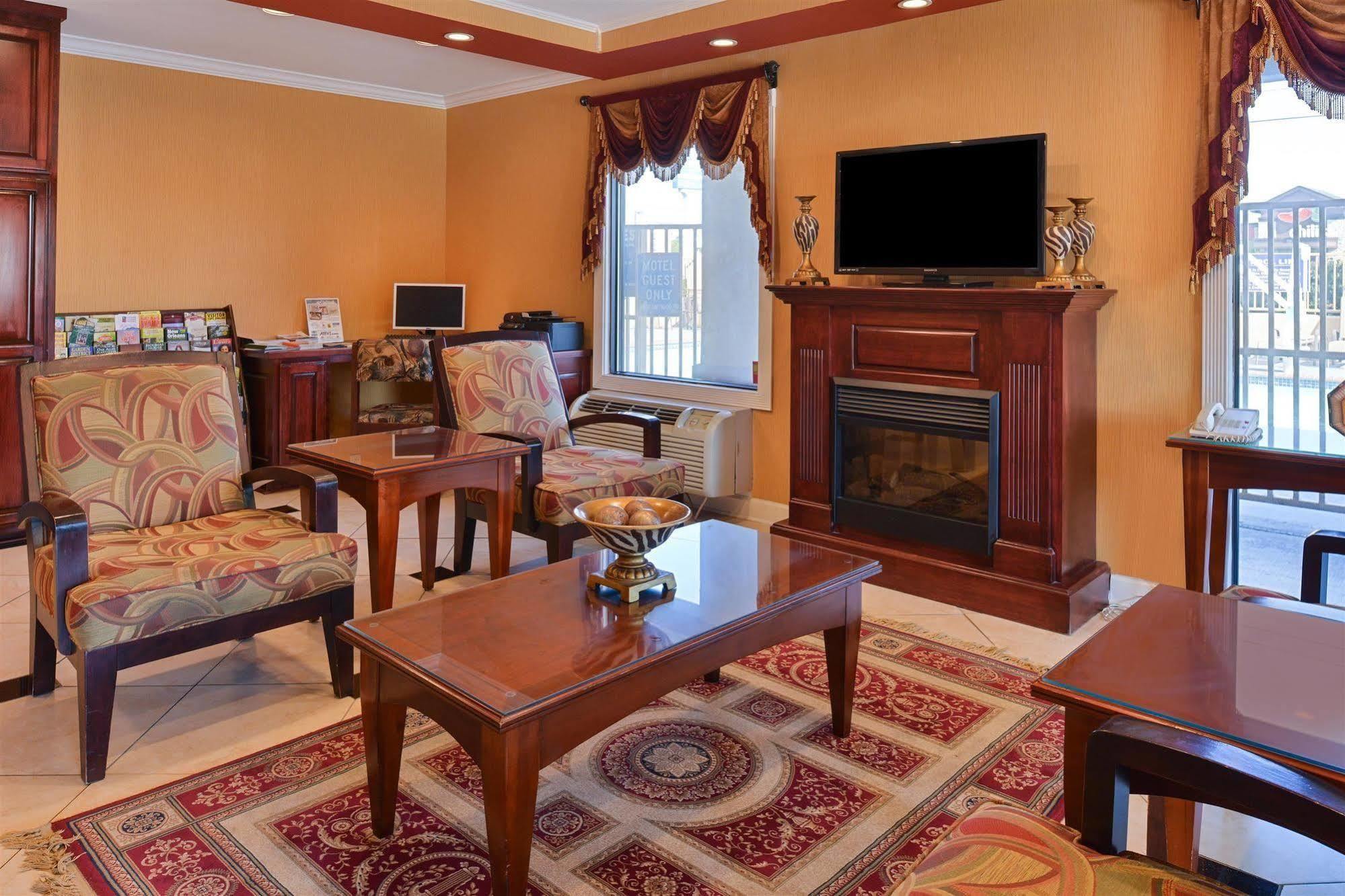 Americas Value 3* Denham Springs